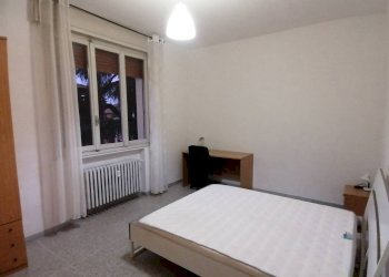 Camera da letto - Appartamento Via Carlo Zucchi 25, Bologna (zona Saragozza) - foto 15