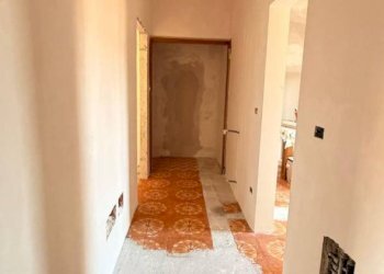 Corridoio - Appartamento Via Giovanni Casoni 10, Bologna (zona Bolognina) - foto 16