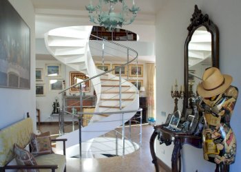 Salone - Villa Unifamiliare Via Ragone, Ravenna - foto 7