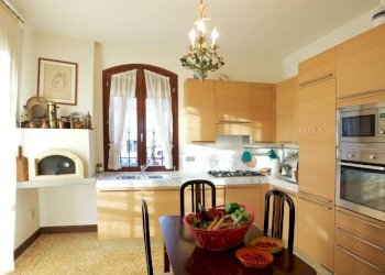 Cucina - Villa Unifamiliare Via Ragone, Ravenna - foto 24