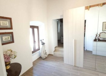 Salone - Appartamento Via della Cisterna, Semproniano - foto 42