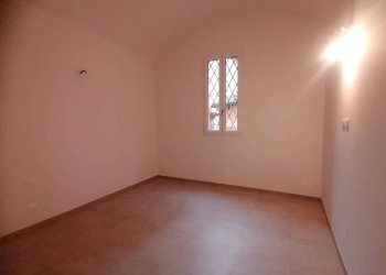 Camera da letto - Appartamento Via Giuseppe Mazzini 24, Bologna (zona Massarenti) - foto 32