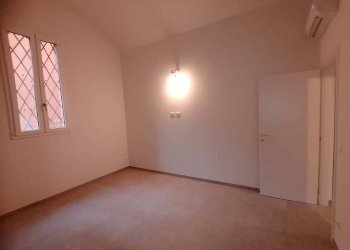 Camera da letto - Appartamento Via Giuseppe Mazzini 24, Bologna (zona Massarenti) - foto 33