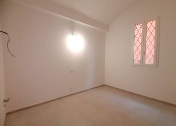 Soggiorno - Appartamento Via Giuseppe Mazzini 24, Bologna (zona Massarenti) - foto 40