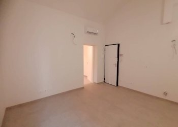 Soggiorno - Appartamento Via Giuseppe Mazzini 24, Bologna (zona Massarenti) - foto 45