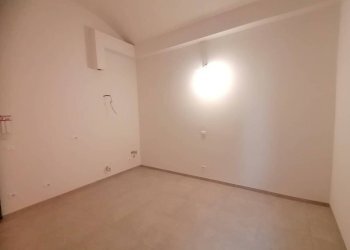 Soggiorno - Appartamento Via Giuseppe Mazzini 24, Bologna (zona Massarenti) - foto 46