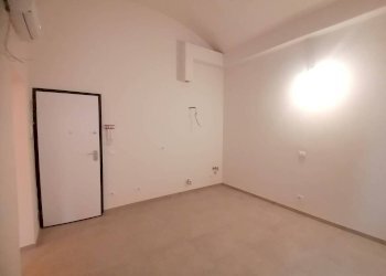 Soggiorno - Appartamento Via Giuseppe Mazzini 24, Bologna (zona Massarenti) - foto 47