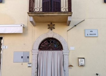 Facciata - Townhouse Via Giuseppe Mazzini, Semproniano - photo 9