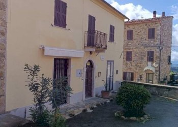 Facciata - Townhouse Via Giuseppe Mazzini, Semproniano - photo 25