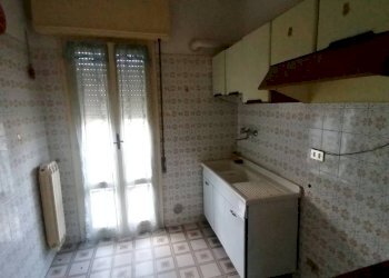 Cucina - Quadrilocale Via Alessandro Manzoni, Loiano - foto 11