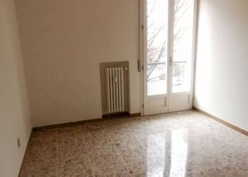 Camera da letto - Appartamento Via della Grada 11, Bologna (zona San Felice) - foto 11