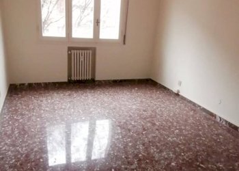 Camera da letto - Appartamento Via della Grada 11, Bologna (zona San Felice) - foto 19