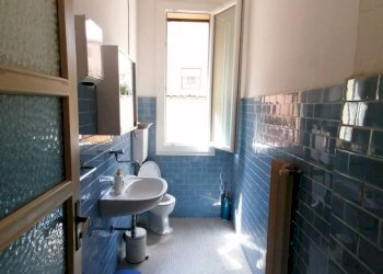 Bagno - Ufficio Via Parigi 11, Bologna (zona Centro Storico) - foto 19