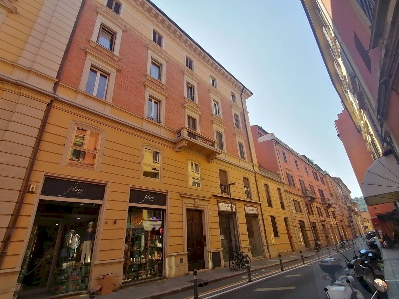 Facciata - Townhouse Via Frassinago 2, Bologna (neighborhood Saragozza) - photo 1