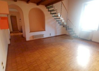 Stanza non arredata - Townhouse Via Frassinago 2, Bologna (neighborhood Saragozza) - photo 8