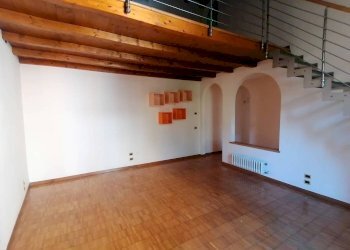 Stanza non arredata - Townhouse Via Frassinago 2, Bologna (neighborhood Saragozza) - photo 11