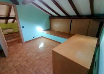Stanza non arredata - Townhouse Via Frassinago 2, Bologna (neighborhood Saragozza) - photo 25