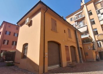 Facciata - Townhouse Via Frassinago 2, Bologna (neighborhood Saragozza) - photo 43