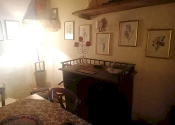 Sala da pranzo - Townhouse Strada Vicinale Saturnia Poggio Capanne 11, Manciano - photo 10