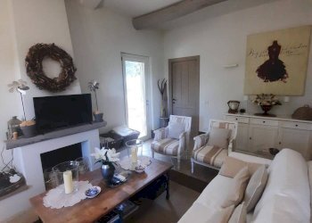 Salone - Single Family Villa Strada Provinciale Campigliola, Manciano - photo 16