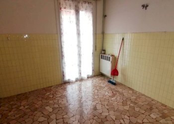 Cucina - Three-room apartment Via Grillini 6, Pianoro - photo 3