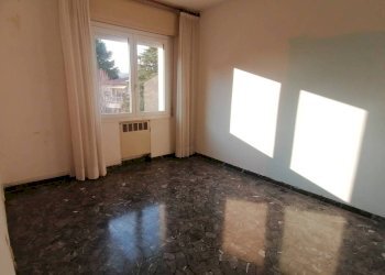 Camera da letto - Three-room apartment Via Grillini 6, Pianoro - photo 11