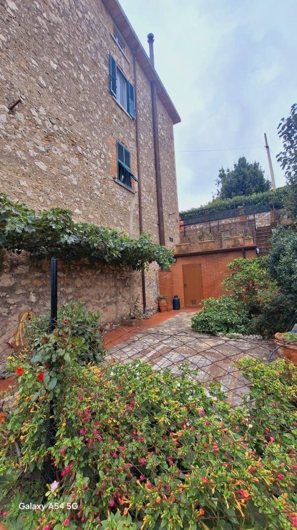 Giardino - Appartamento Vicolo Giuseppe Mazzini 3, Semproniano - foto 3