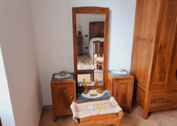 Stanza arredata - Appartamento Vicolo Giuseppe Mazzini 3, Semproniano - foto 34