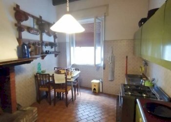 Cucina - Stabile - Palazzo Via Roma 17, Monte Grimano Terme - foto 26