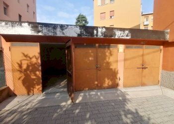 Posto macchina - Box Via San Donato 160/3, Bologna (zona San Donato) - foto 1