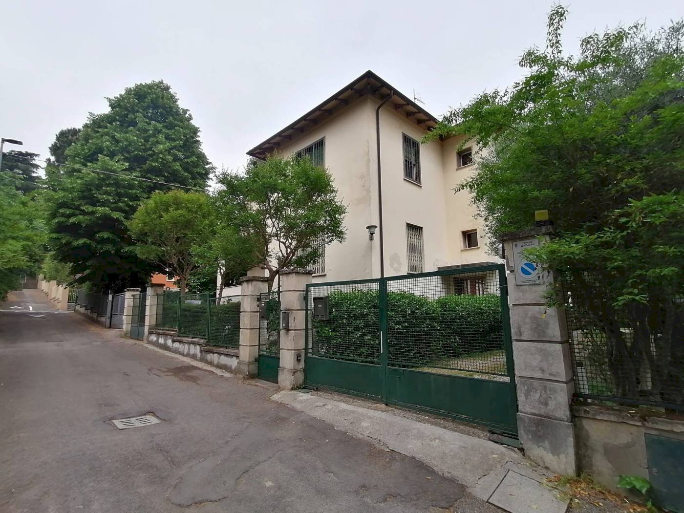 Zona - Villa Via Alessandro Antonelli 1, Bologna (neighborhood San Ruffillo) - photo 3