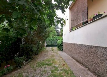 Giardino - Villa Via Alessandro Antonelli 1, Bologna (neighborhood San Ruffillo) - photo 4