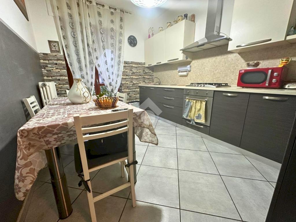 Quadrilocale Via Piave, Santhià - foto 2