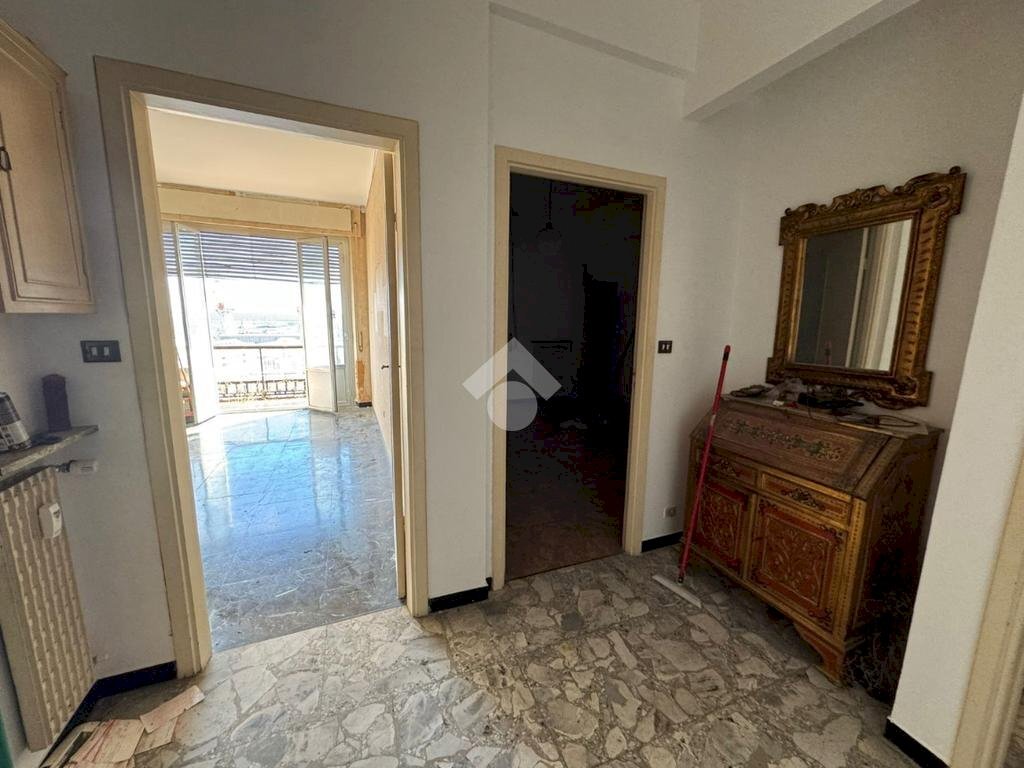 Appartamento Via Sant'Alberto, Genova (zona Sestri Ponente) - foto 2