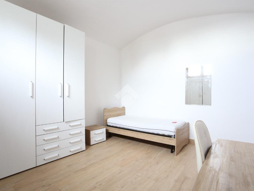 Three-room apartment Via Papa Giovanni, Calderara di Reno - photo 3