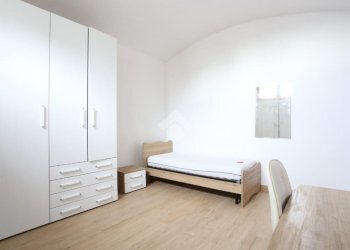 Three-room apartment Via Papa Giovanni, Calderara di Reno - photo 3