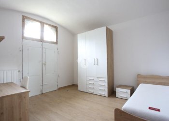 Three-room apartment Via Papa Giovanni, Calderara di Reno - photo 4