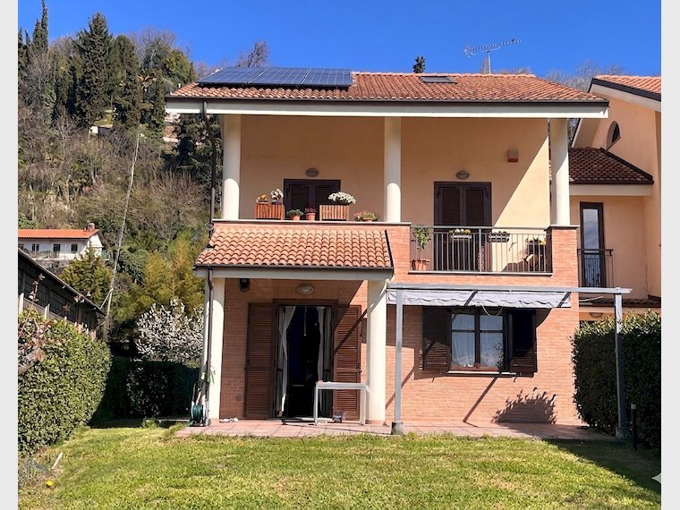 Appartamento via nazionale, 332, Pinerolo - foto 1