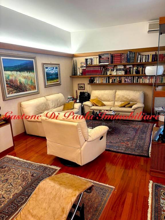 Four-room apartment Saronno - photo 1