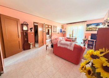 Four-room apartment Viale europa, Balangero - photo 3