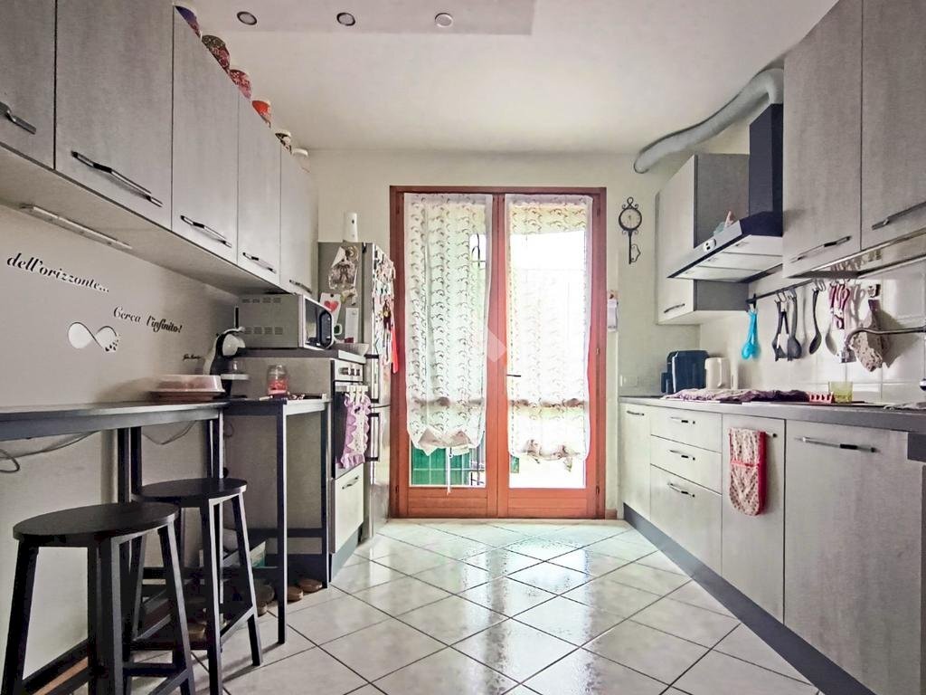 Three-room apartment Via della Fornace, Molinella - photo 2
