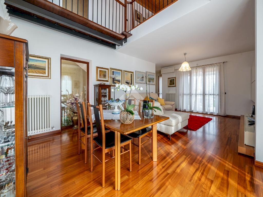 Porzione di casa Via Elba, Reggio nell'Emilia - foto 2