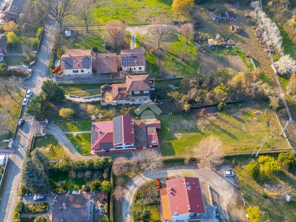 Villa Via Pietro da Lesignano, Lesignano de' Bagni - photo 2