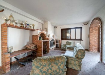 Villa Via Pietro da Lesignano, Lesignano de' Bagni - photo 12