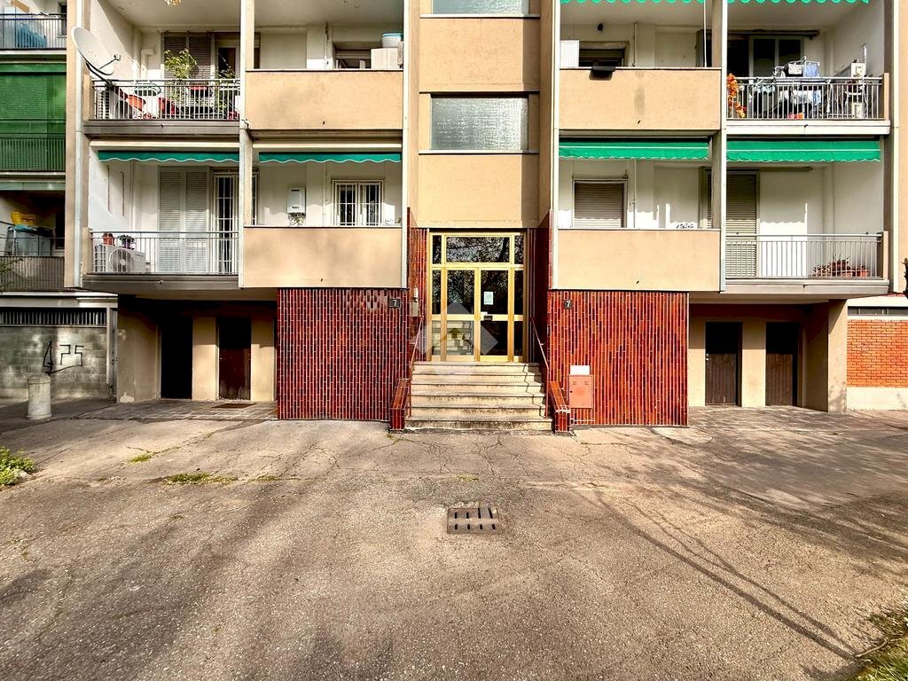 Trilocale Via Passo Mendola, Milano (zona Feltre) - foto 2