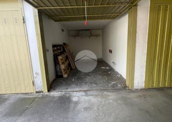 Box Via Val Cannobina, Milano (neighborhood Baggio) - photo 5