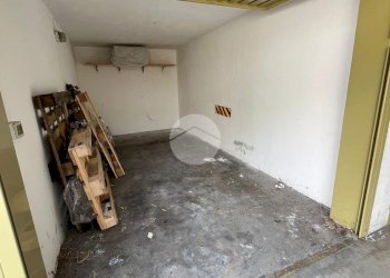 Box Via Val Cannobina, Milano (neighborhood Baggio) - photo 9