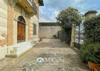 Foto 1 - Semi-detached Villa Viale Delle Cascine
50, Pisa - photo 1