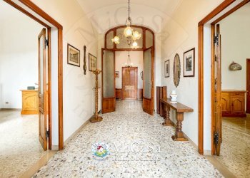 Foto 2 - Semi-detached Villa Viale Delle Cascine
50, Pisa - photo 2