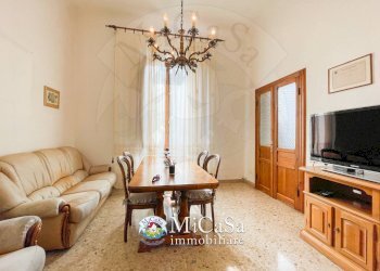 Foto 4 - Semi-detached Villa Viale Delle Cascine
50, Pisa - photo 4